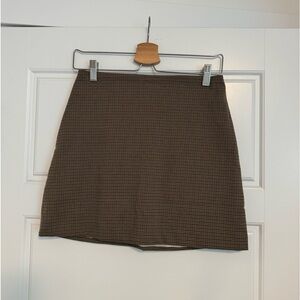 H&M Plaid Mini Skirt, size 4